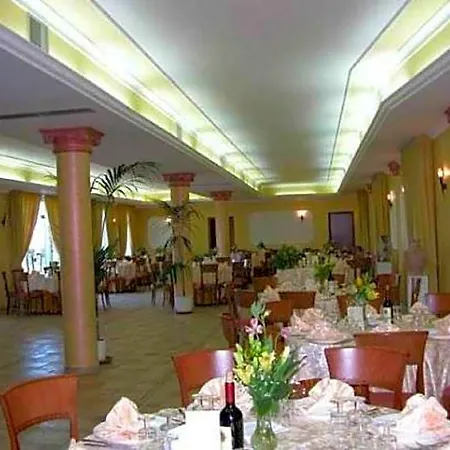 Ξενοδοχείο San Francesco Terme 3*